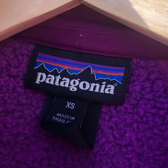 XS Maroon Patagonia Sweater Jacket - Picture 4 of 5